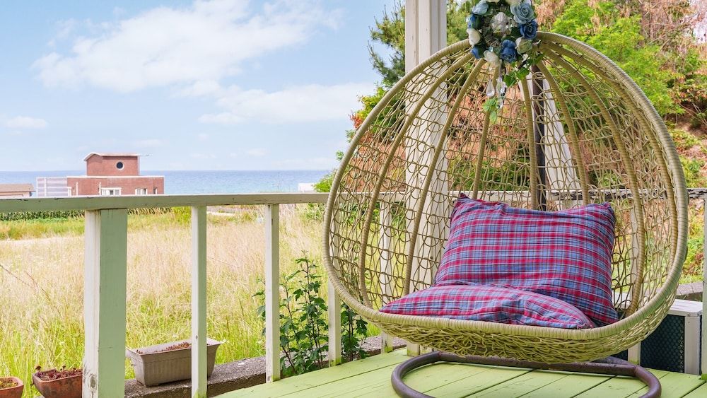 Gangneung Remember Dogchae Pension Basic Room, 2 Bedrooms (private house(Ocean View)) 9