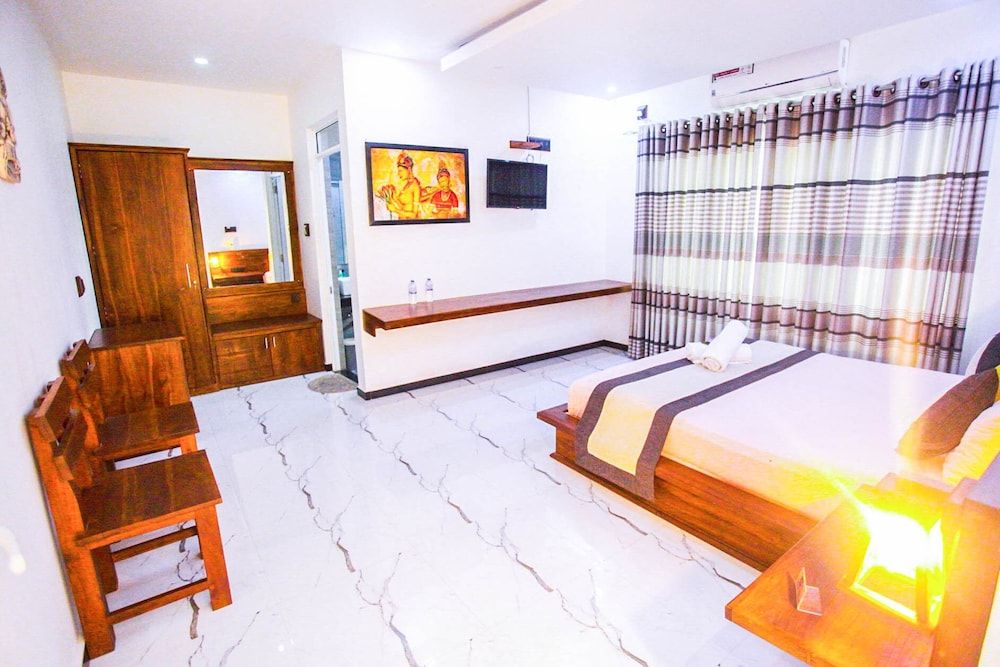 Supreme Dambulla Deluxe Room 5
