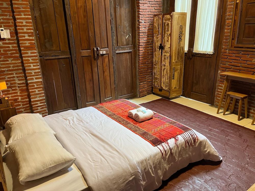 Djawata resort & gallery Junior Room 9