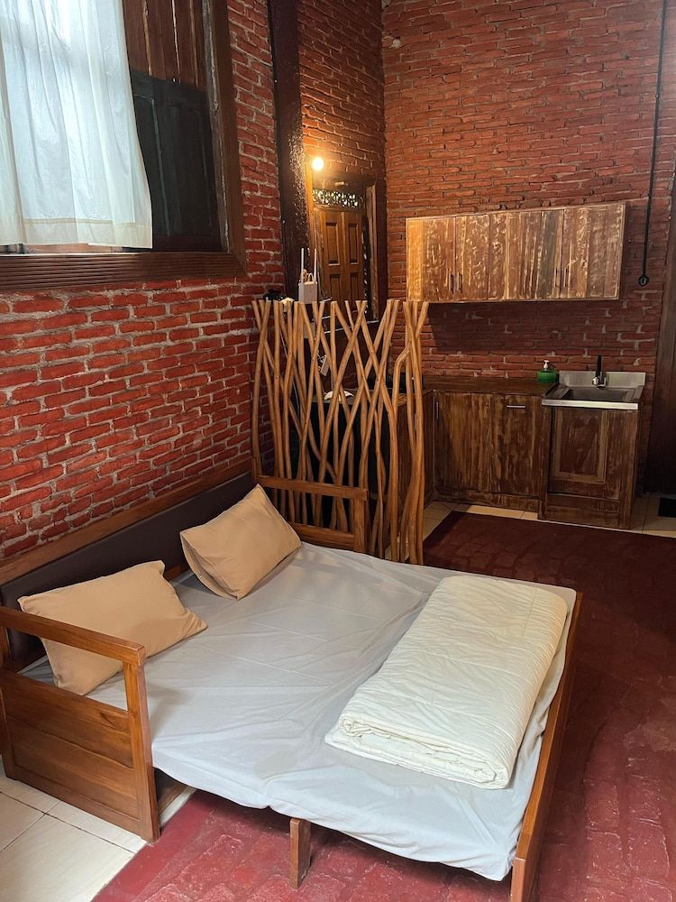 Djawata resort & gallery Family Room 8