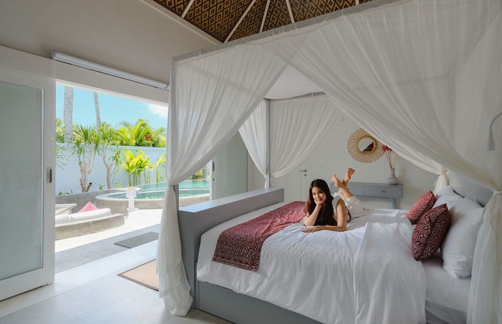 Executive Villa, 1 King Bed, Private Pool, Poolside (Susan)