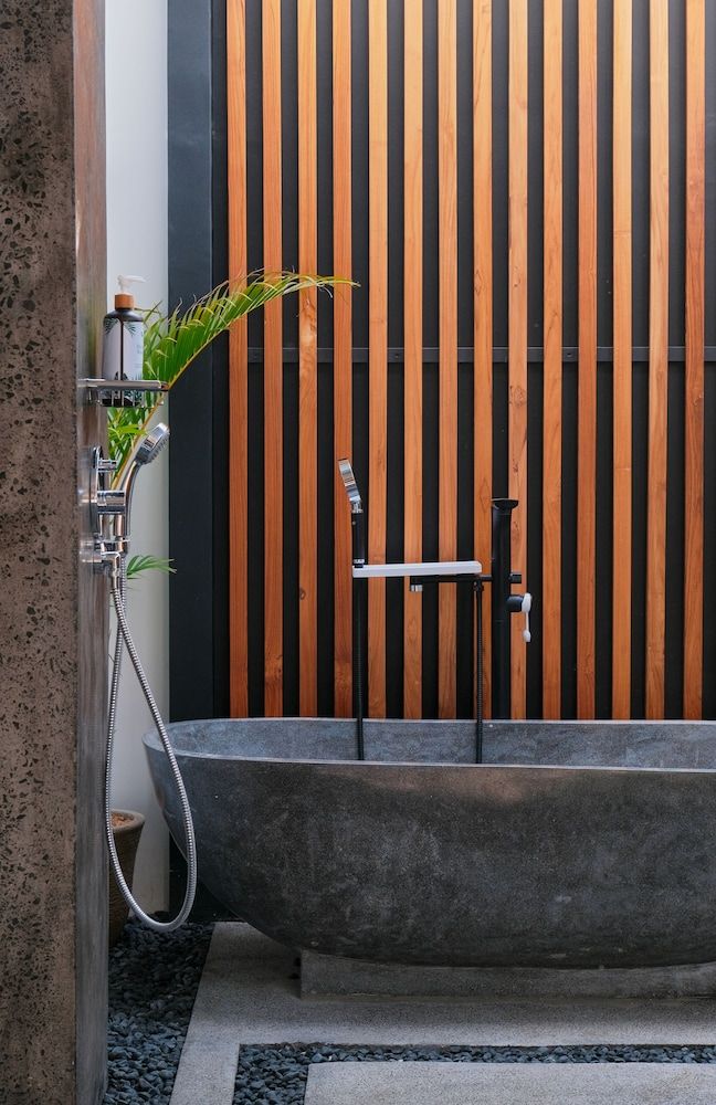 Tropik Resort Lombok Executive Villa, 2 Bedrooms, Pool View, Poolside 3