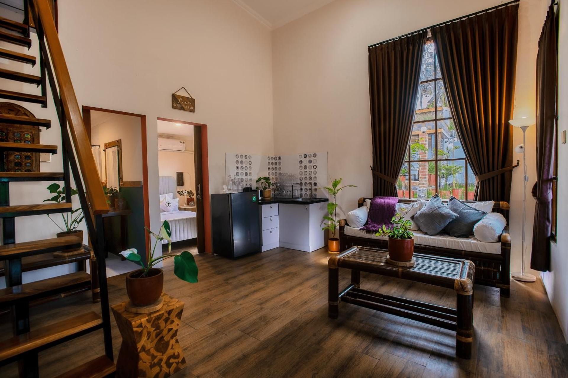 Tzy-No Cottage Family Suite - Non-Smoking 2