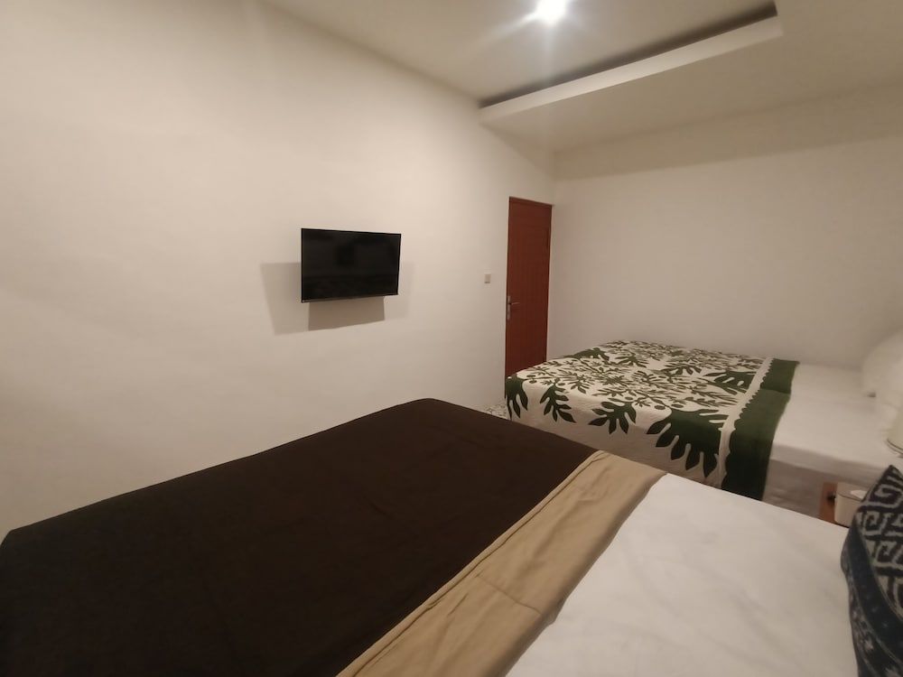Attara Inn Senggigi Family Room 2
