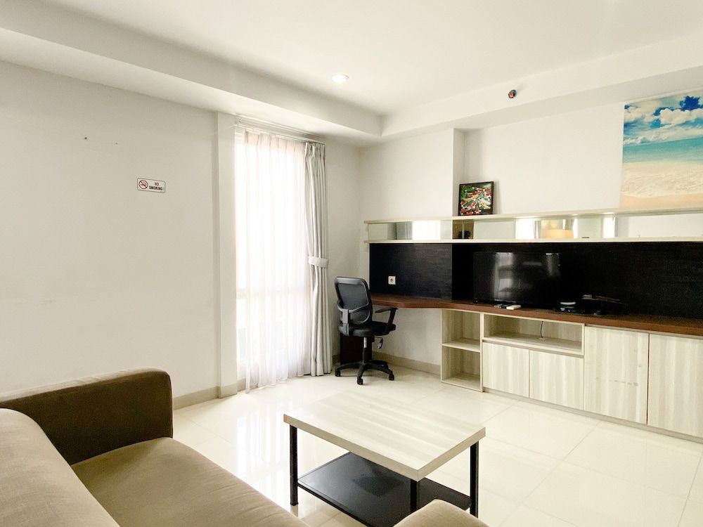 Cozy And Spacious Studio Room Azalea Suites Apartment Studio 16