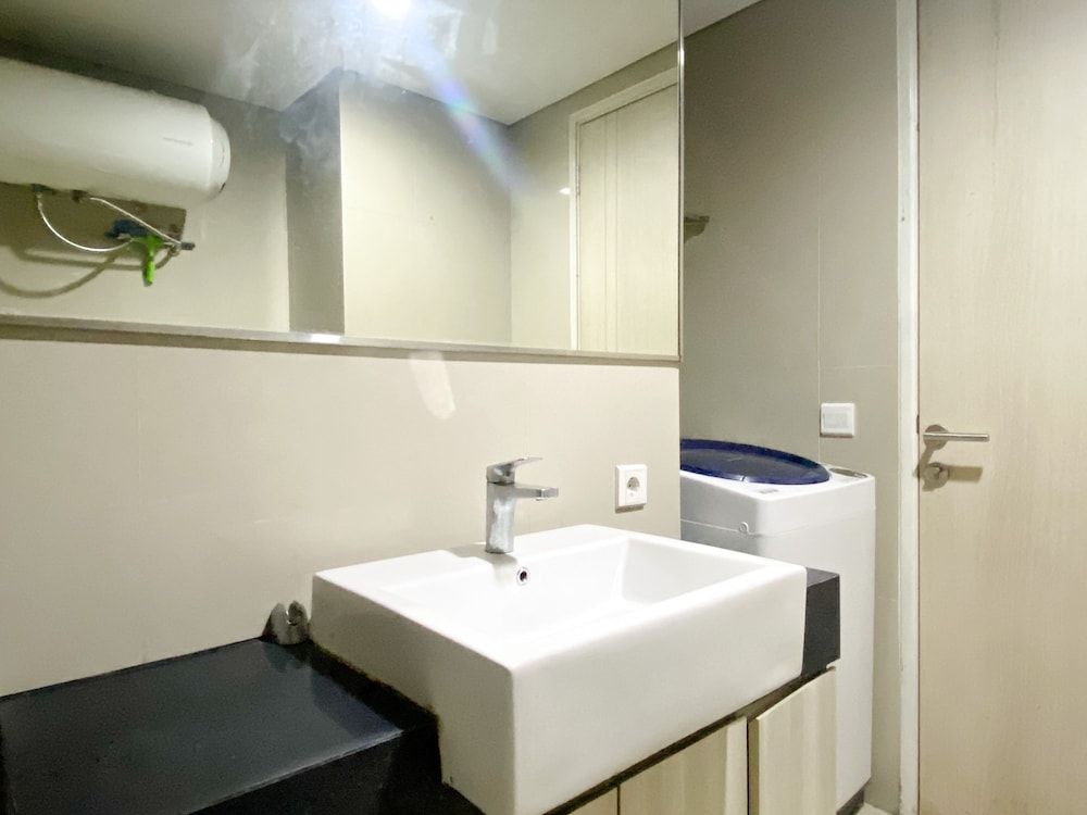 Cozy And Spacious Studio Room Azalea Suites Apartment Studio 11