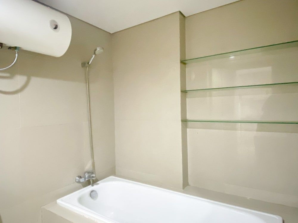 Cozy And Spacious Studio Room Azalea Suites Apartment Studio 12