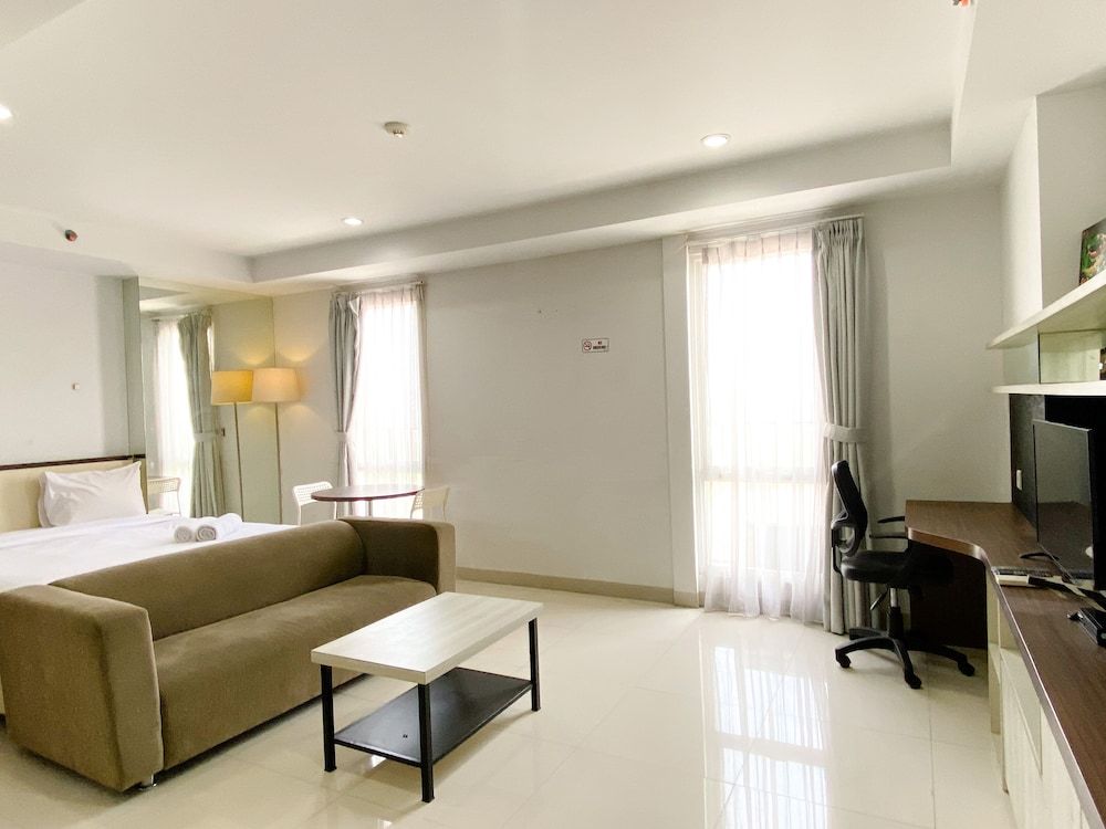 Cozy And Spacious Studio Room Azalea Suites Apartment Studio 14