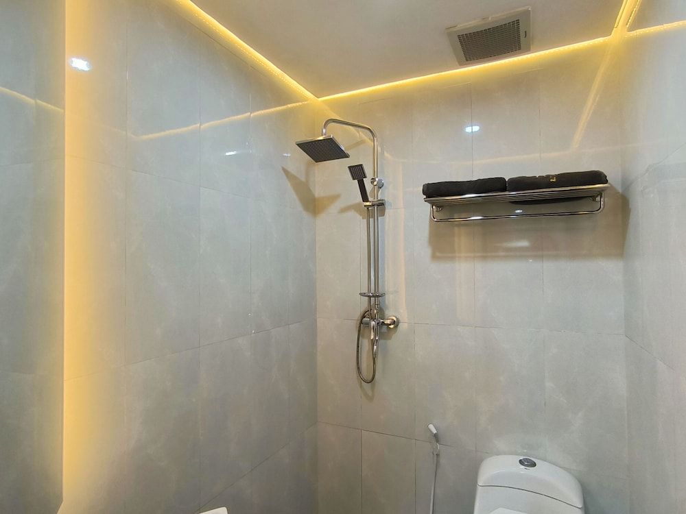 Royal Kencana powered by Cocotel Deluxe Double Room 13