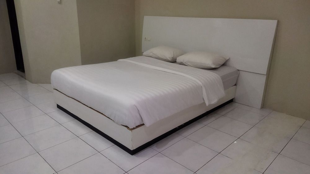 Royal Kencana powered by Cocotel Deluxe Double Room