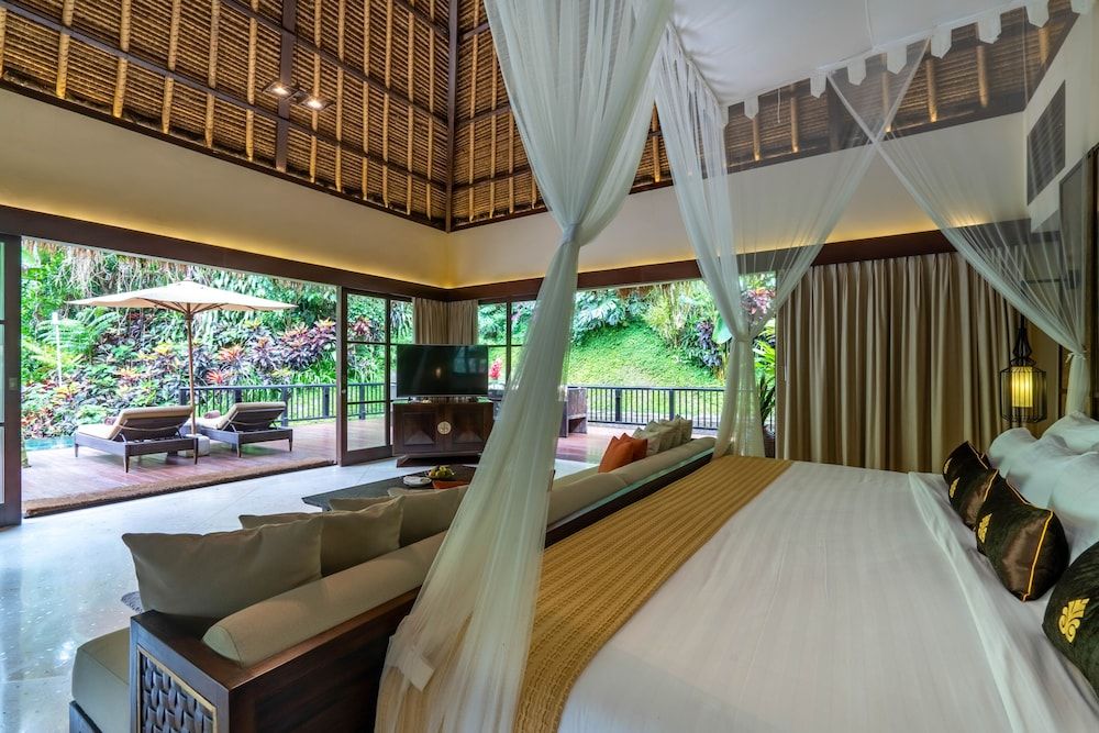 Luxury Villa, 5 Bedrooms, Garden View