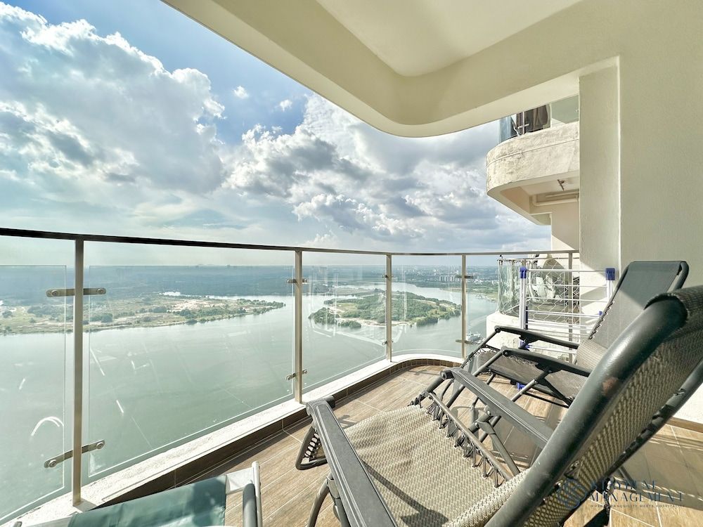 Country Garden Danga Bay By Stayrene Comfort Apartment, Sea View 12