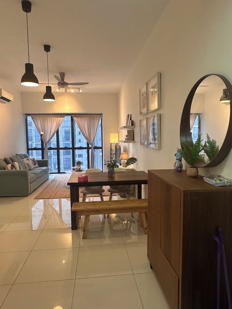 Harmony Haven Retreat Suite Comfort Apartment 13