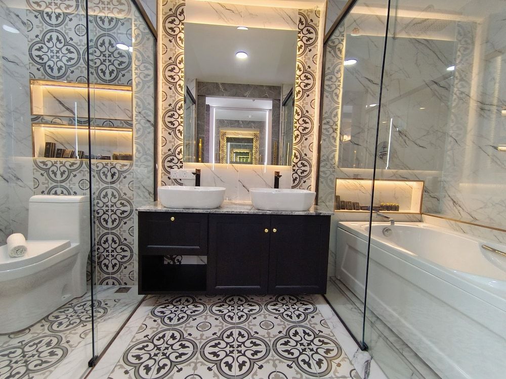 Frazel Heritage Hotel Executive Suite, City View 6