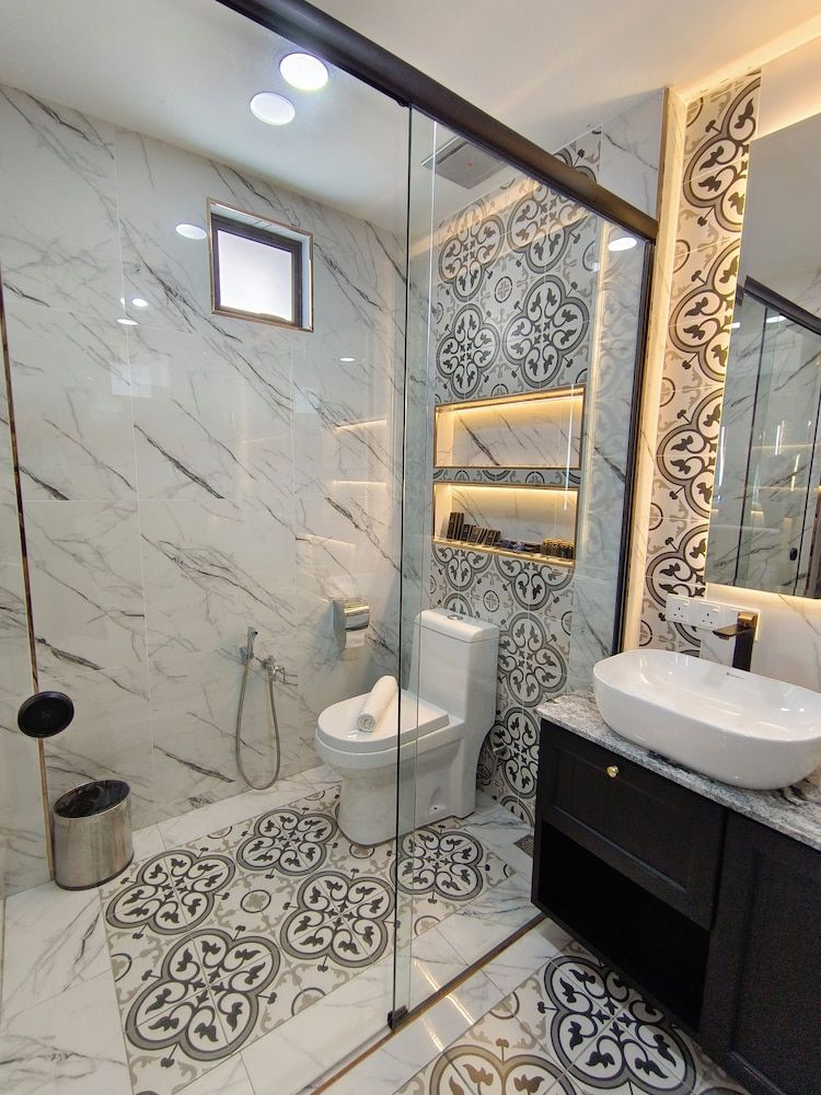 Frazel Heritage Hotel Executive Suite, City View 7