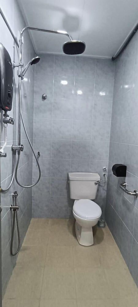 Ipoh Garden East Homestay by Grab A Stay Basic Studio 4