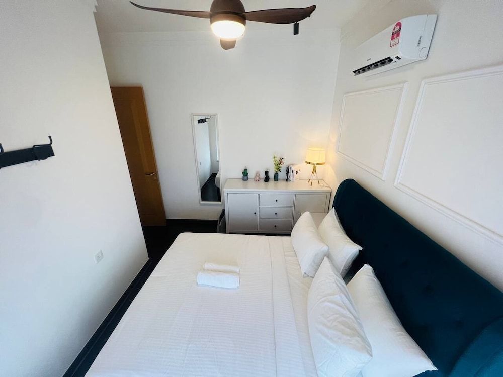 Comfort Triple Room