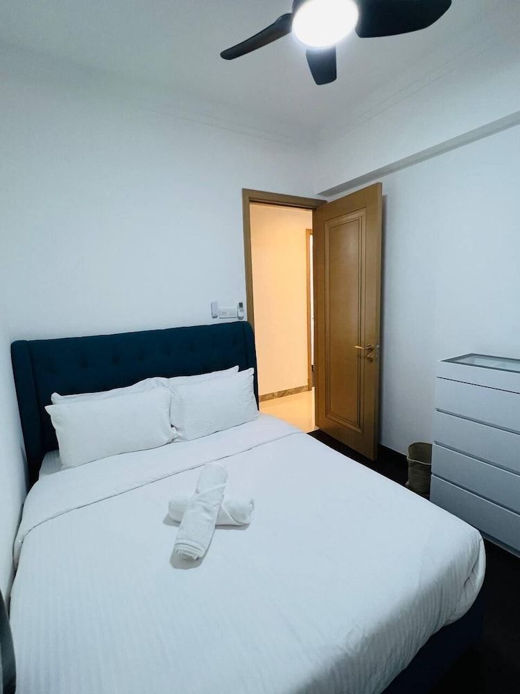 Grand Triple Room