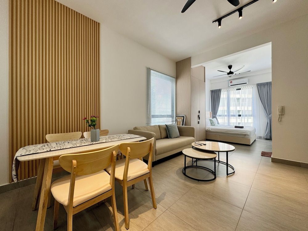 Sunsuria Forum MOKA Basic Studio 130