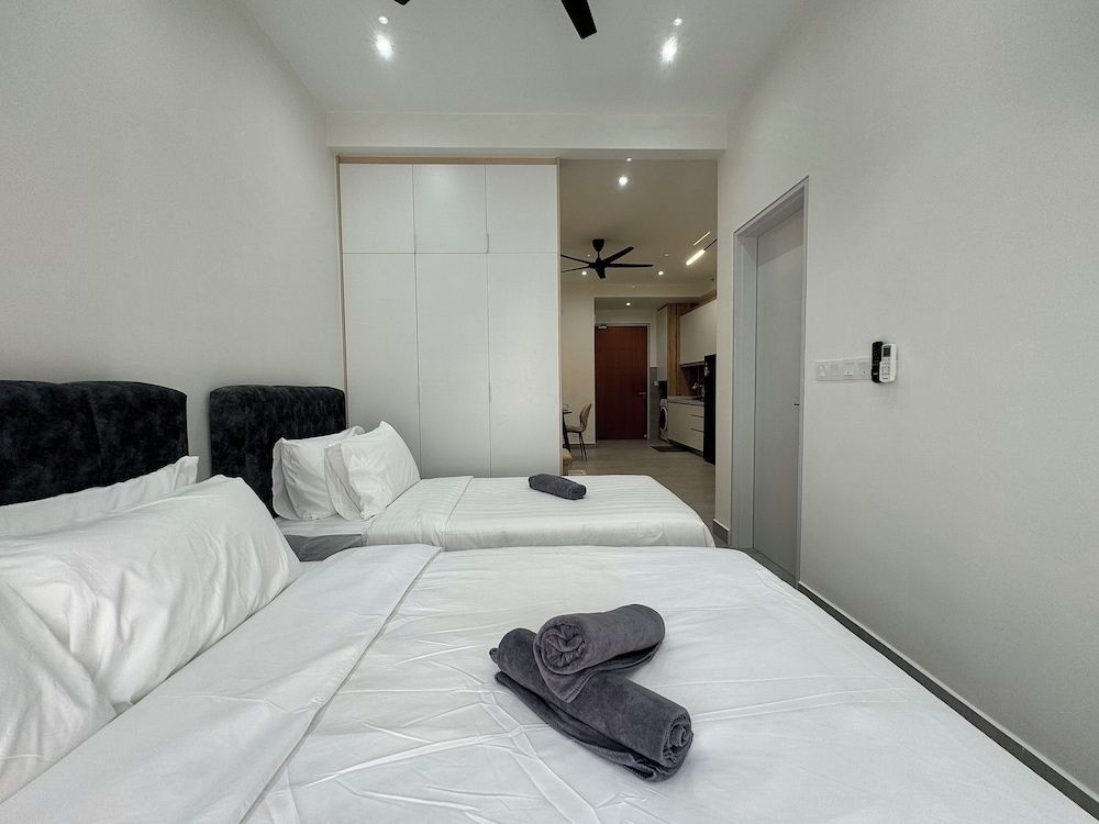 Sunsuria Forum MOKA Basic Studio 24