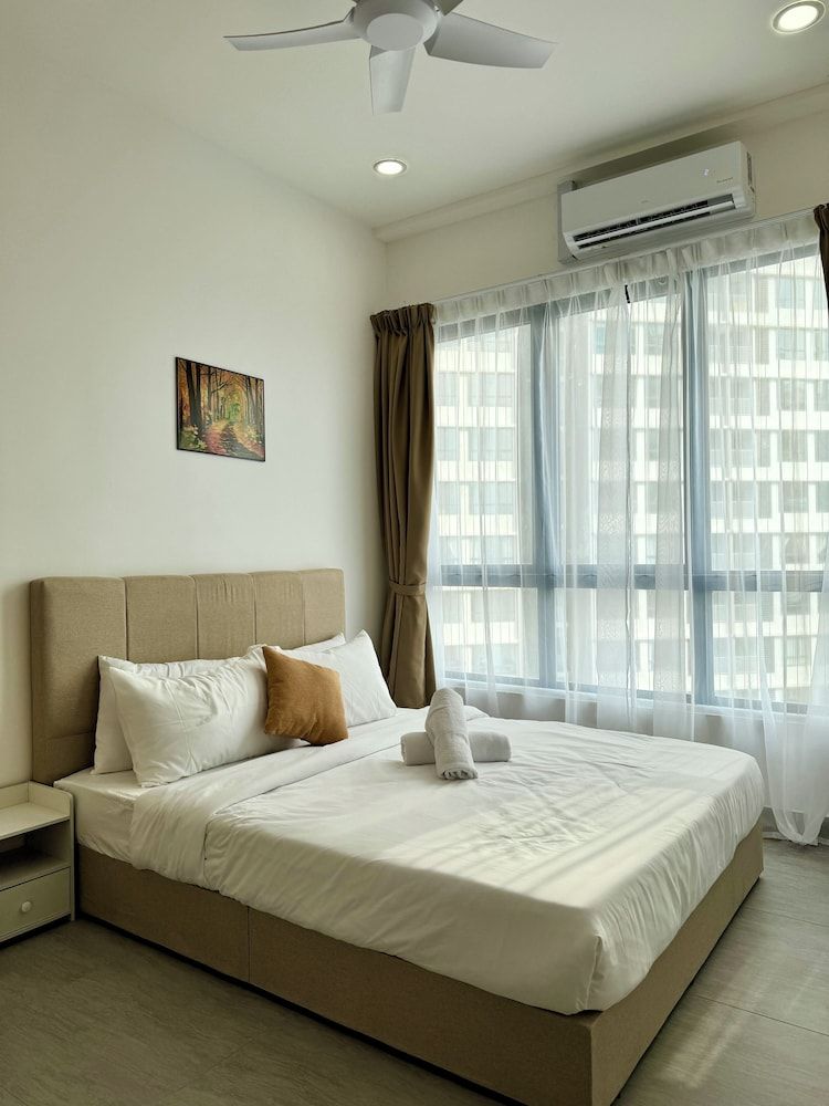 Sunsuria Forum MOKA Basic Studio 44