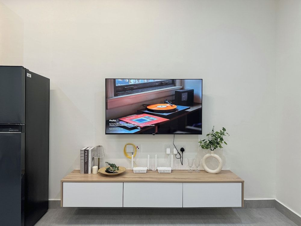 Sunsuria Forum MOKA Basic Studio 23