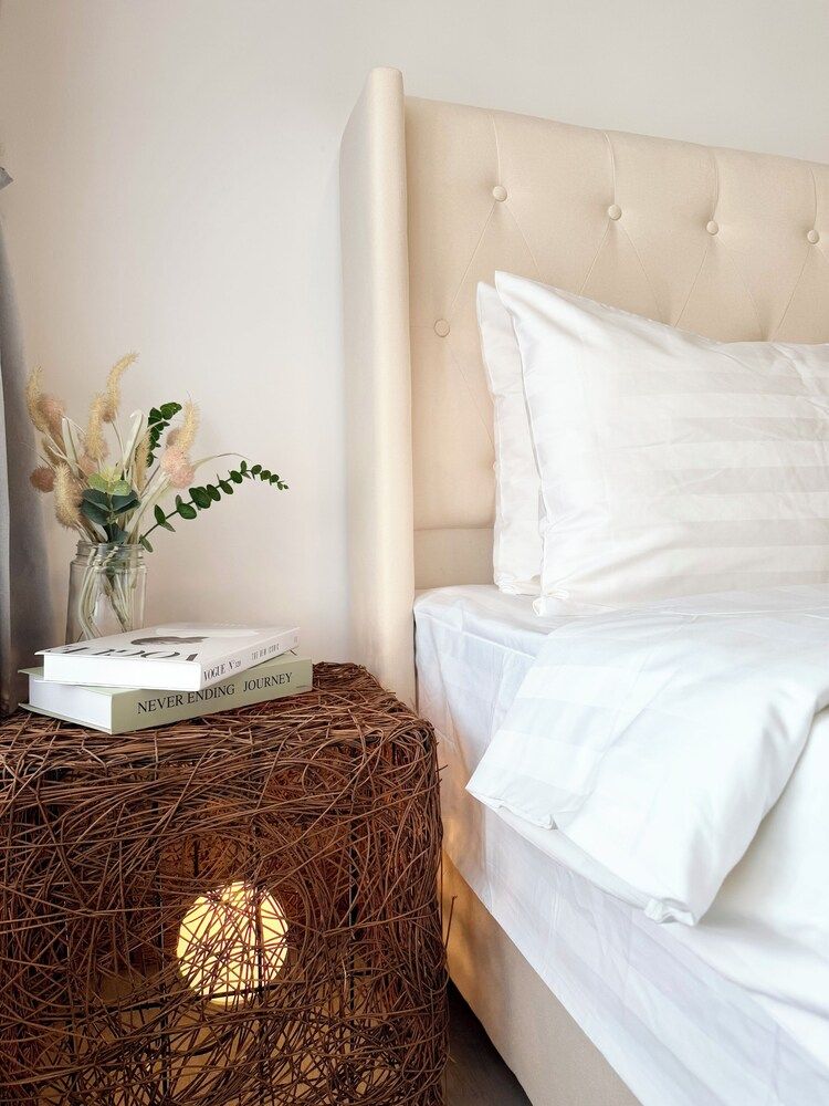 Sunsuria Forum MOKA Basic Studio 77