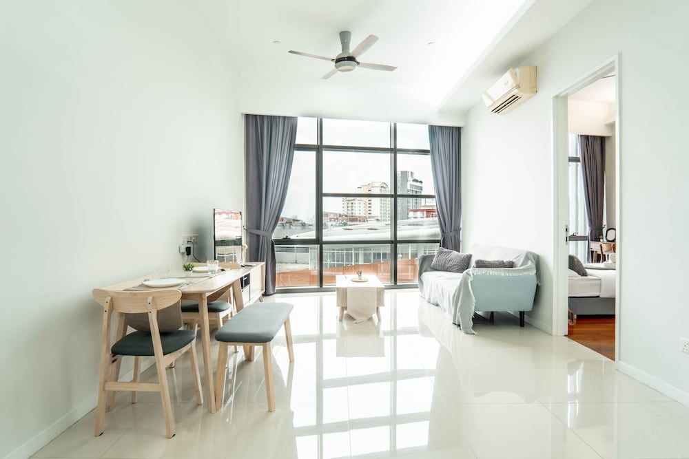 Azure Residences Kelana Jaya by Airhost Basic Apartment, City View 10