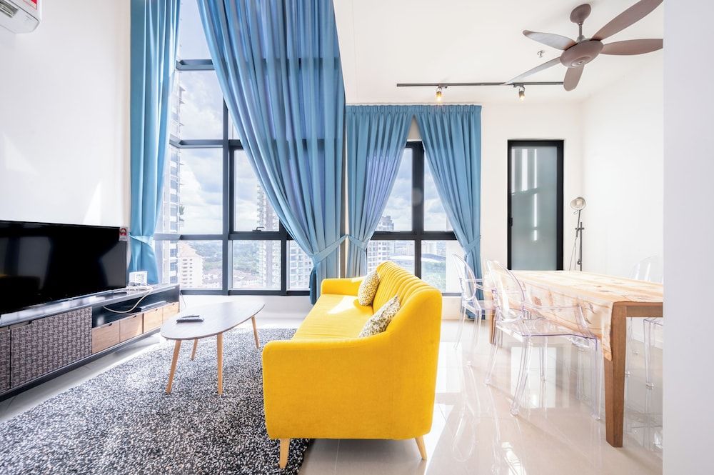 HighPark Suites by Airhost Deluxe Apartment, City View 11