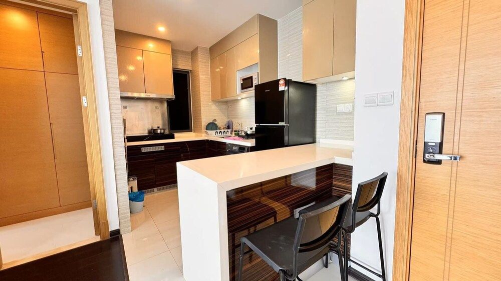 R&F PRINCESS COVE BY RONGYU