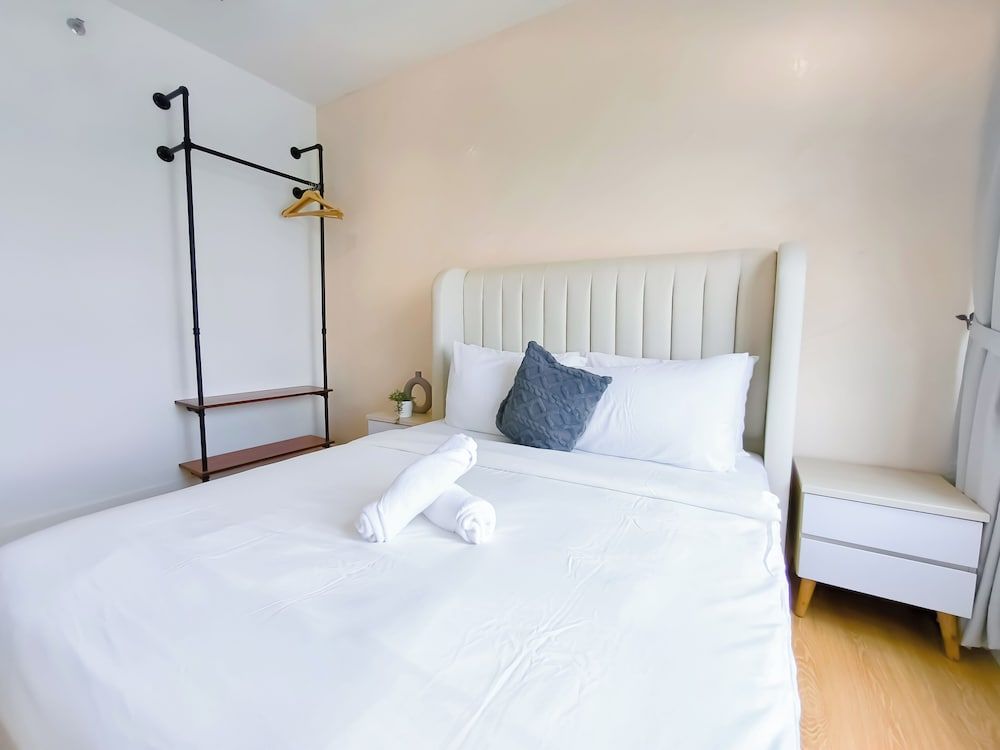 Edumetro by Manhattan Group Deluxe Apartment, 2 Bedrooms 7