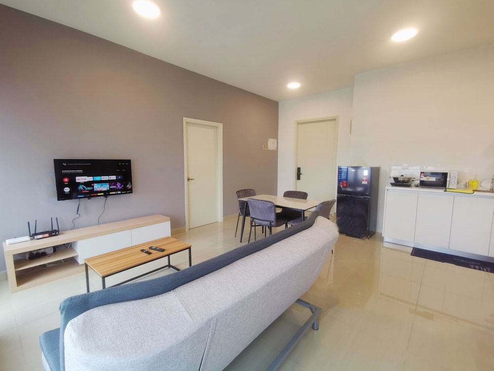 Arte Plus by Manhattan Group Apartment, 2 Bedrooms 39