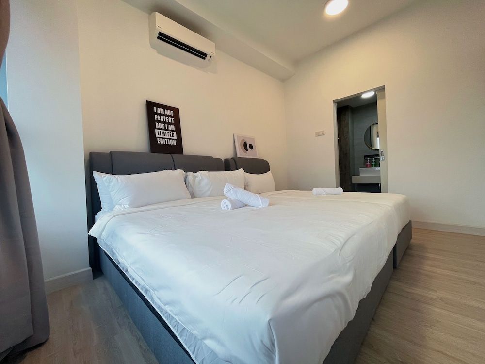 Arte Plus by Manhattan Group Apartment, 2 Bedrooms 4