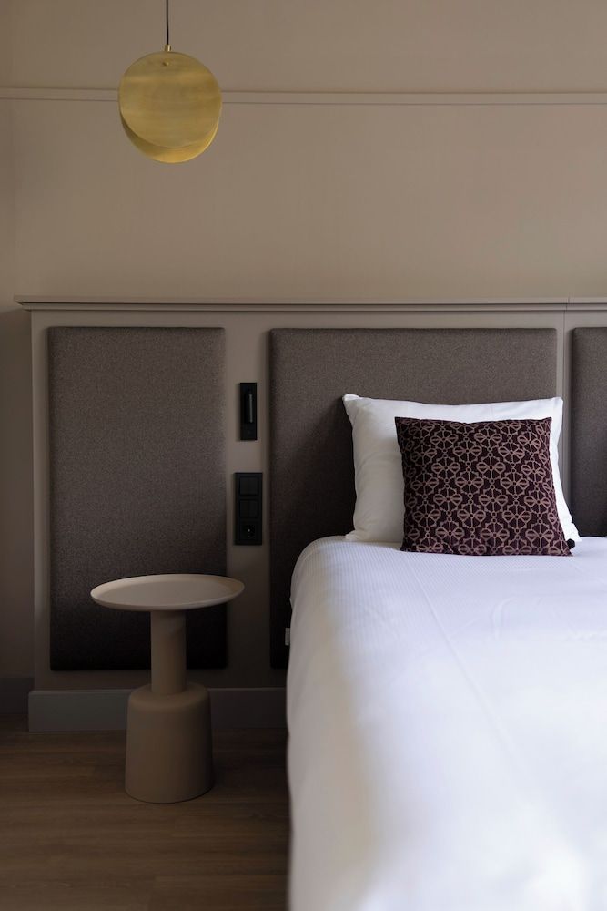 SEPHS Hotel