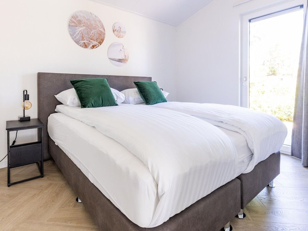 Chalet by Pond With Sauna Chalet 3