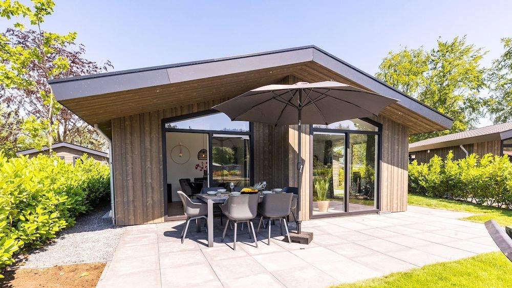 Chalet by Pond With Sauna