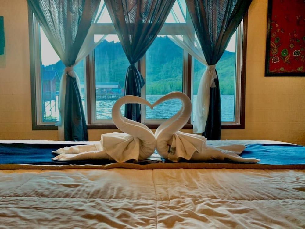 Standard Chalet, Sea View