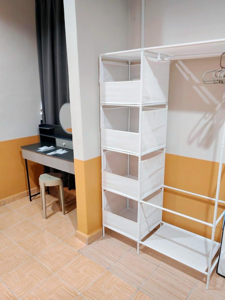 Comfy Tok Sira Home Kuantan 5 BR Family Bungalow 38