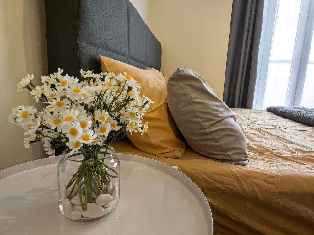 Superior Apartment, 1 Queen Bed, Balcony, City View
