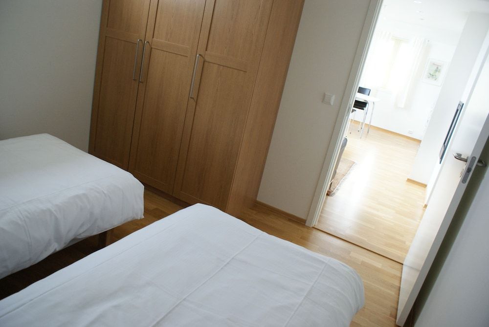 Apartment Alcove, 1 Twin, 2 Bedroom, Harbor View, Balcony/Patio