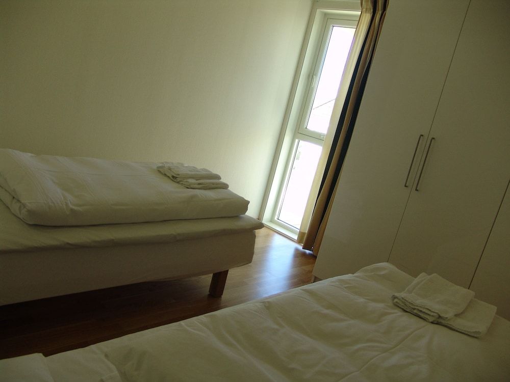 Apartment, 1 Twin, 2 Bedroom, Balcony/Patio