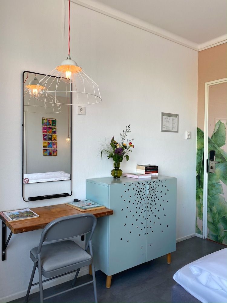 Hotel Credible Double Room, City View 13