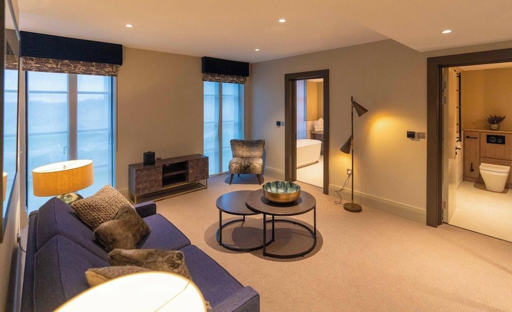 Bailiffgate Hotel Suite, Terrace 8