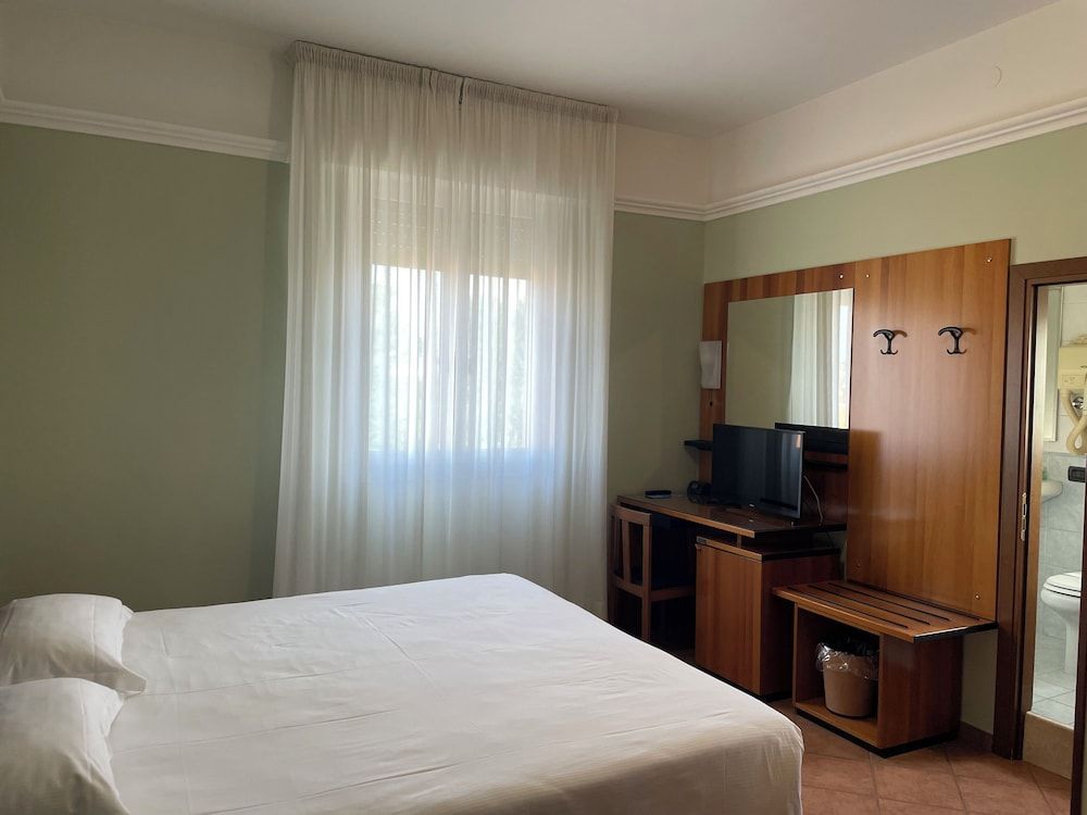 Hotel Aquila Standard Double Room 2