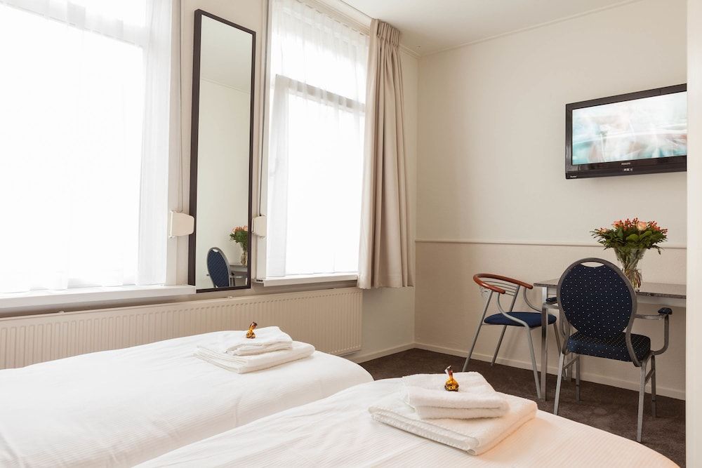 Hotel Stad en Land Twin Room 14
