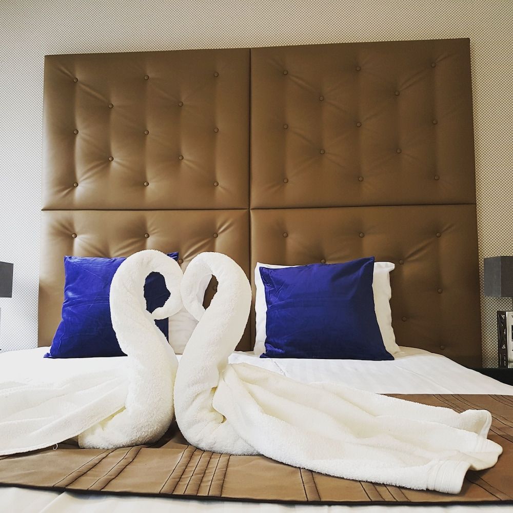 Comfort, Double, City View