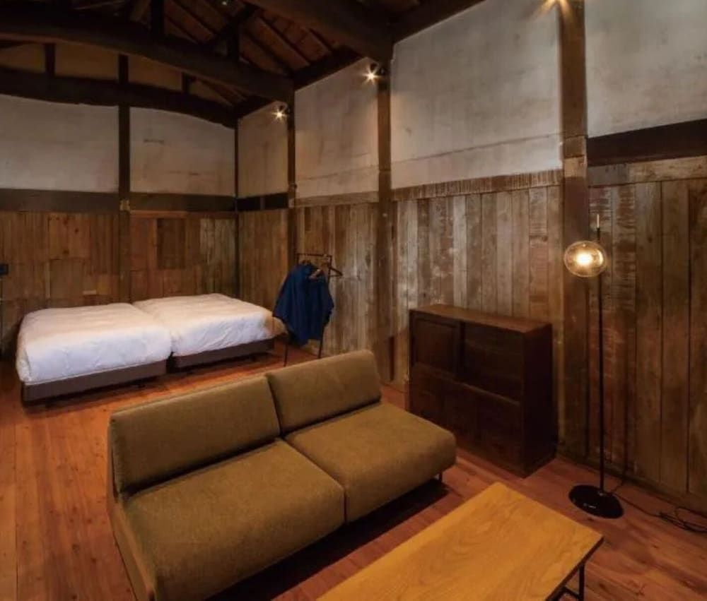 Grand Twin Room, Private Bathroom
