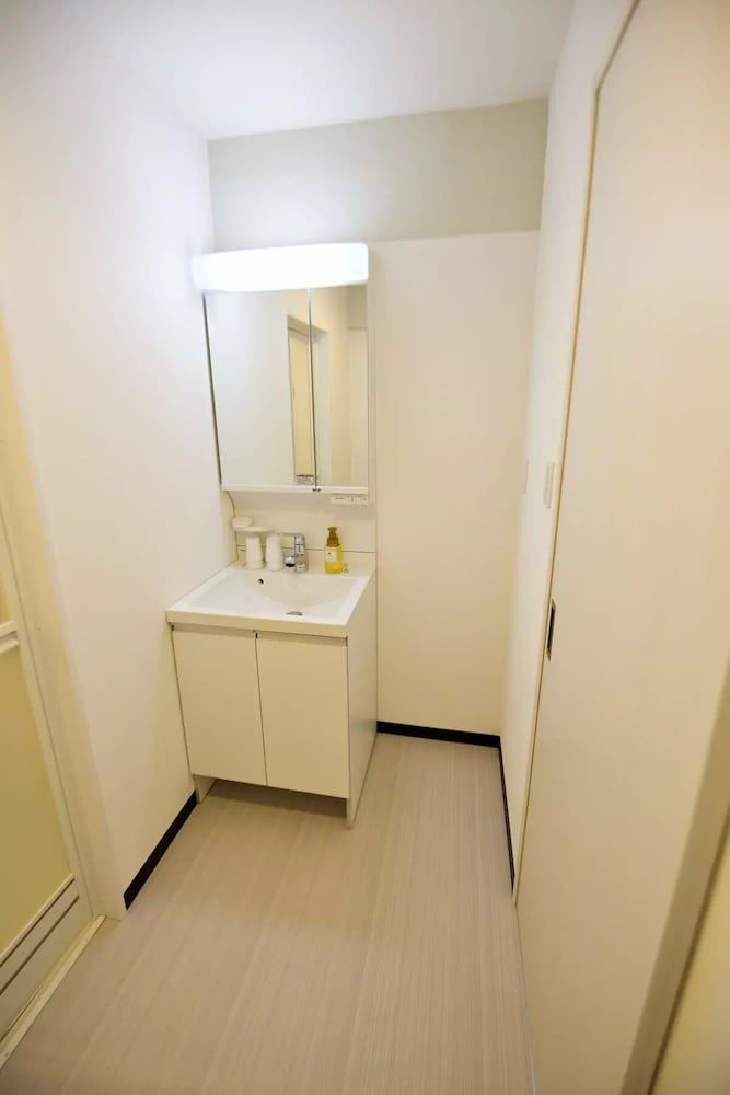 Basic Apartment