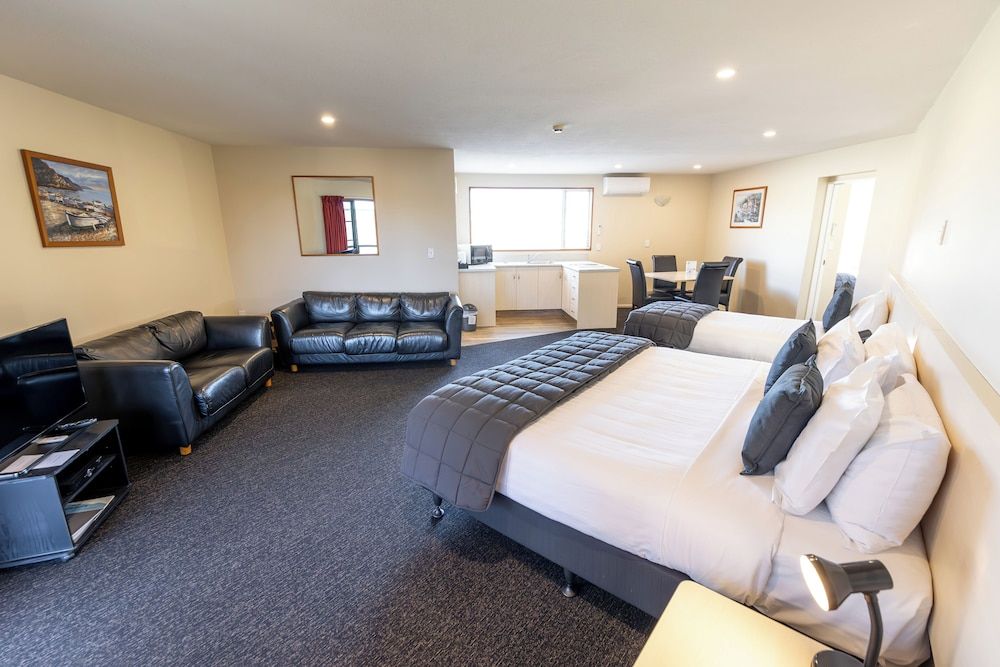 Premium One Bedroom Suite