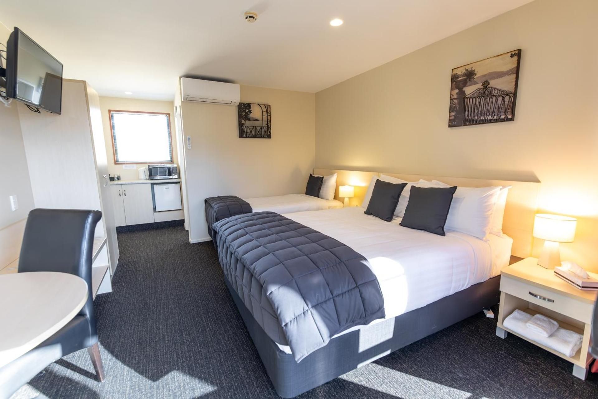 Studio Twin Bed